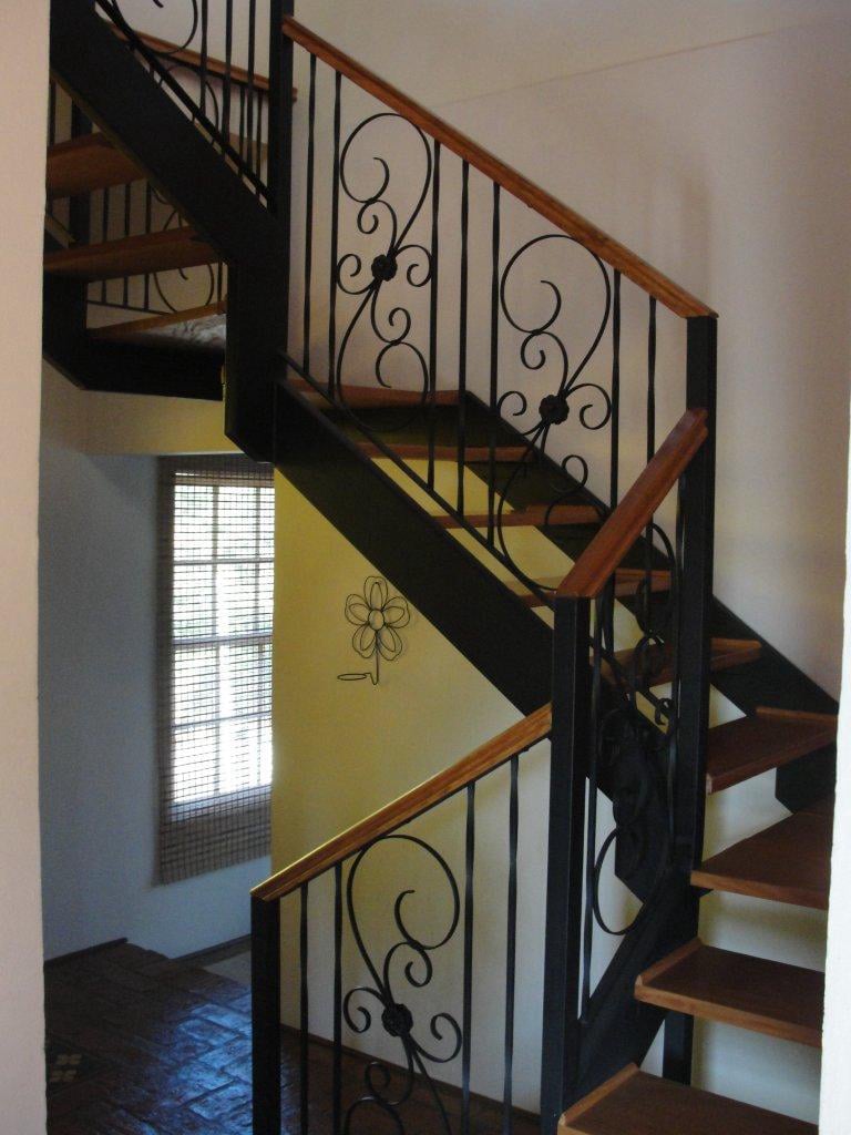 serralheria, estruturas metálicas, portões em Atibaia e Região